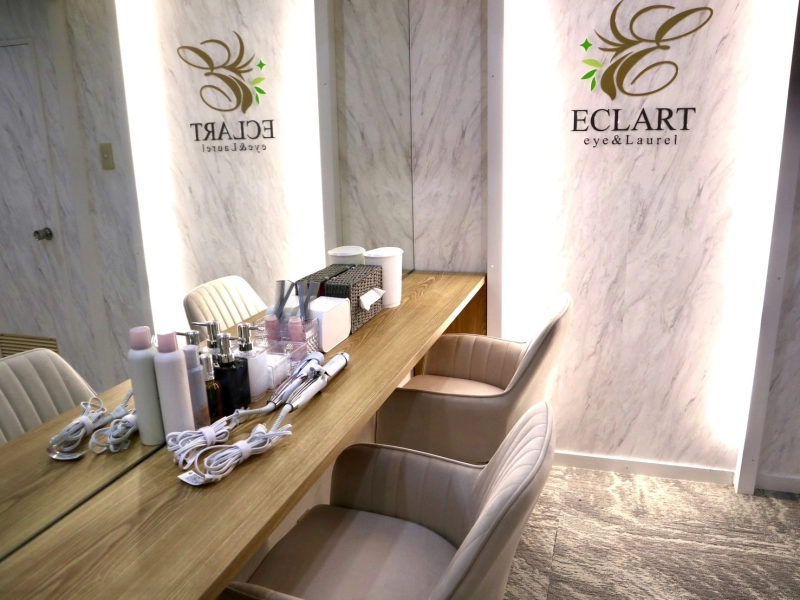 ECLART eye＆Laurel  池袋店